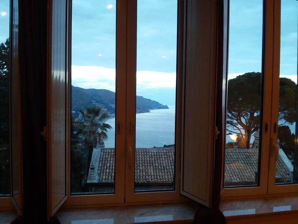 Casa Lanfranchi Bed & Breakfast Taormina Bilik gambar
